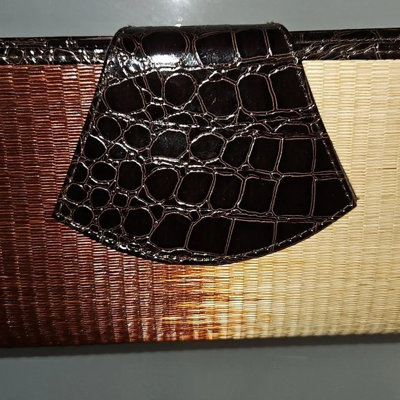 Le SAC Handmade Straw Dark Chocolate And Cream Ombre Handbag Detachable Strape - Picture 5 of 10